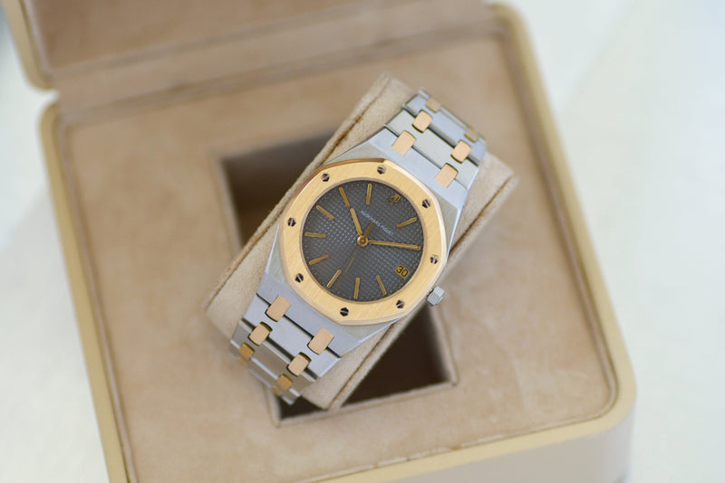 1985 Audemars Piguet Royal Oak 6023SA with box and service papers
